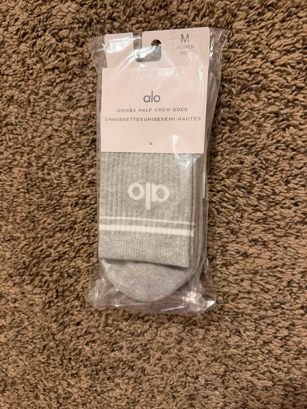 ALO Yoga Light Gray Unisex Half-Crew Athletic Socks